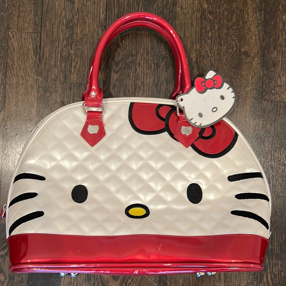 Hello Kitty travel bag with dust bag !! LIKE NEW !!